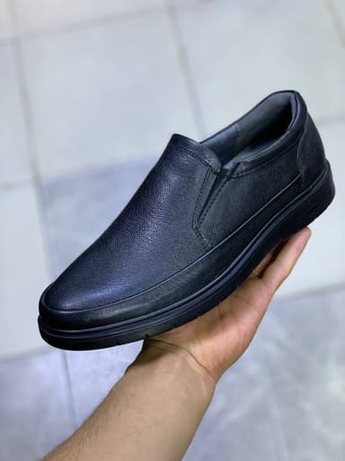  کفش رسمی بدون پاشنه