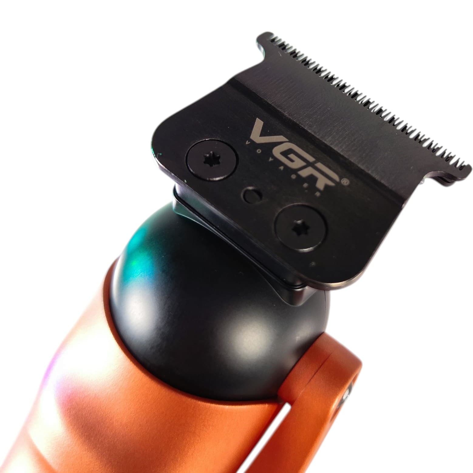 ماشین اصلاح موی سر و صورت وی جی آر مدل VGR V-274، ترکیب هنر و تکنولوژی در یک دستگاه حرفهای