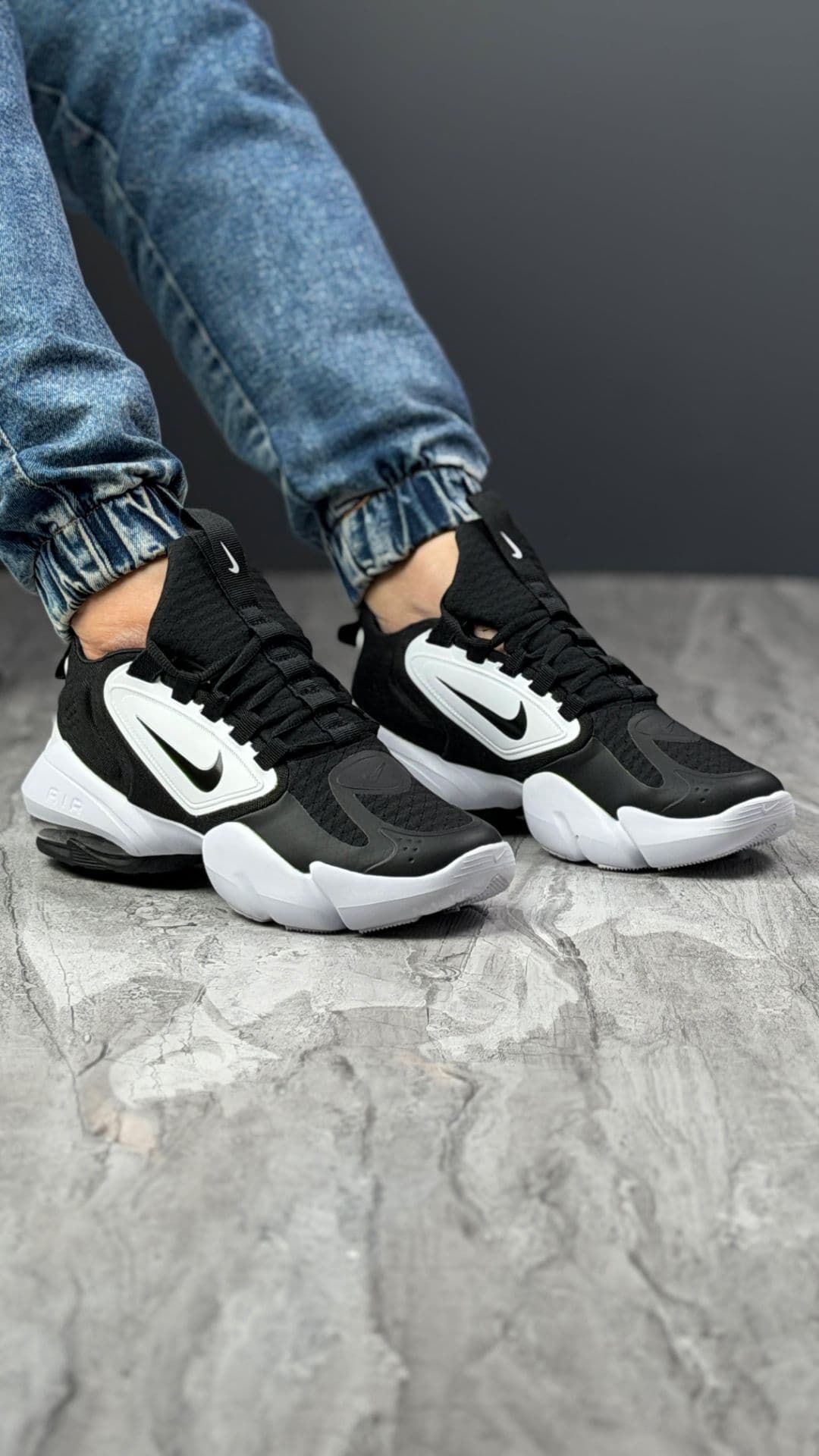 خرید و قیمت کتونی راحتی نایک ساواج (Nike Air Max Alpha Savage) ویتنام | آتناکالا