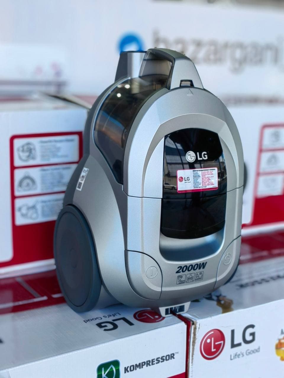 جاروبرقی مخزنی الجی مدل VC5420NNTS | توان ۲۰۰۰ وات، مکش ۳۸۰ وات و فیلتر EPA 11