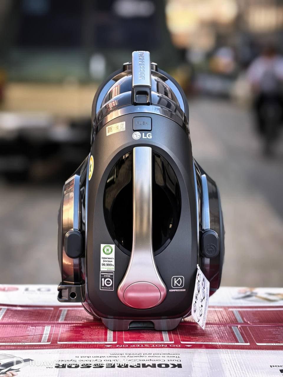 جاروبرقی ال جی VC83209UHAV کمپرسور X4، ۲۰۰۰ وات، HEPA 14 | آتناکالا بانه